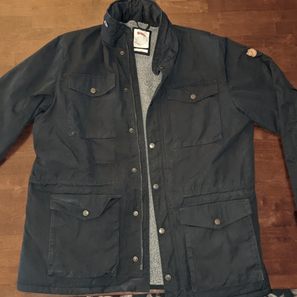 Fjallraven Men's Raven jacket